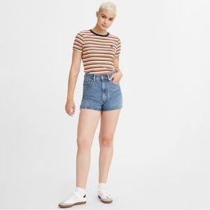 Levi’s High waisted  mom shorts size 30